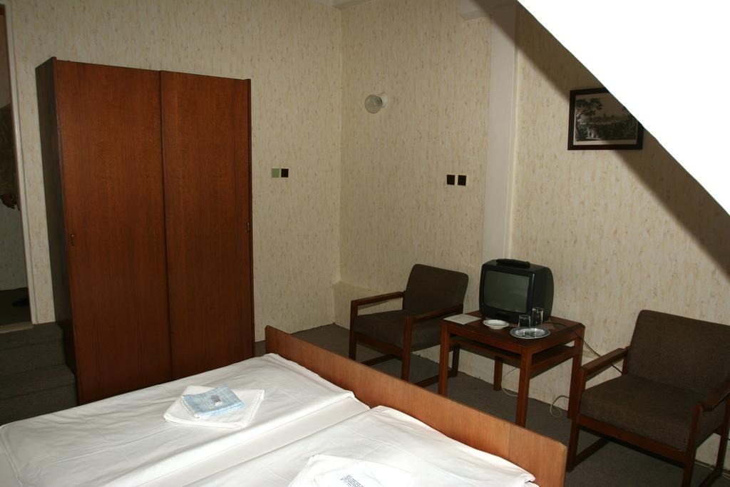 Hotel Michle Prague Bilik gambar