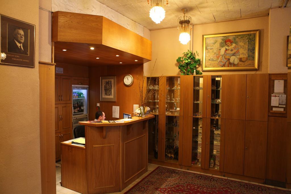 Hotel Michle Prague Luaran gambar